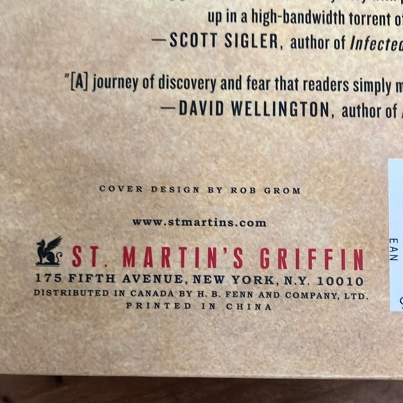 Book: Personal Effects Dark Art Novel by J.C.Hutchins - Picture 3 of 16